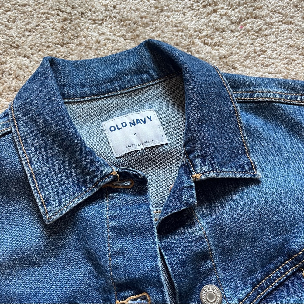 Old Navy // Denim Jacket - Picture 4 of 7